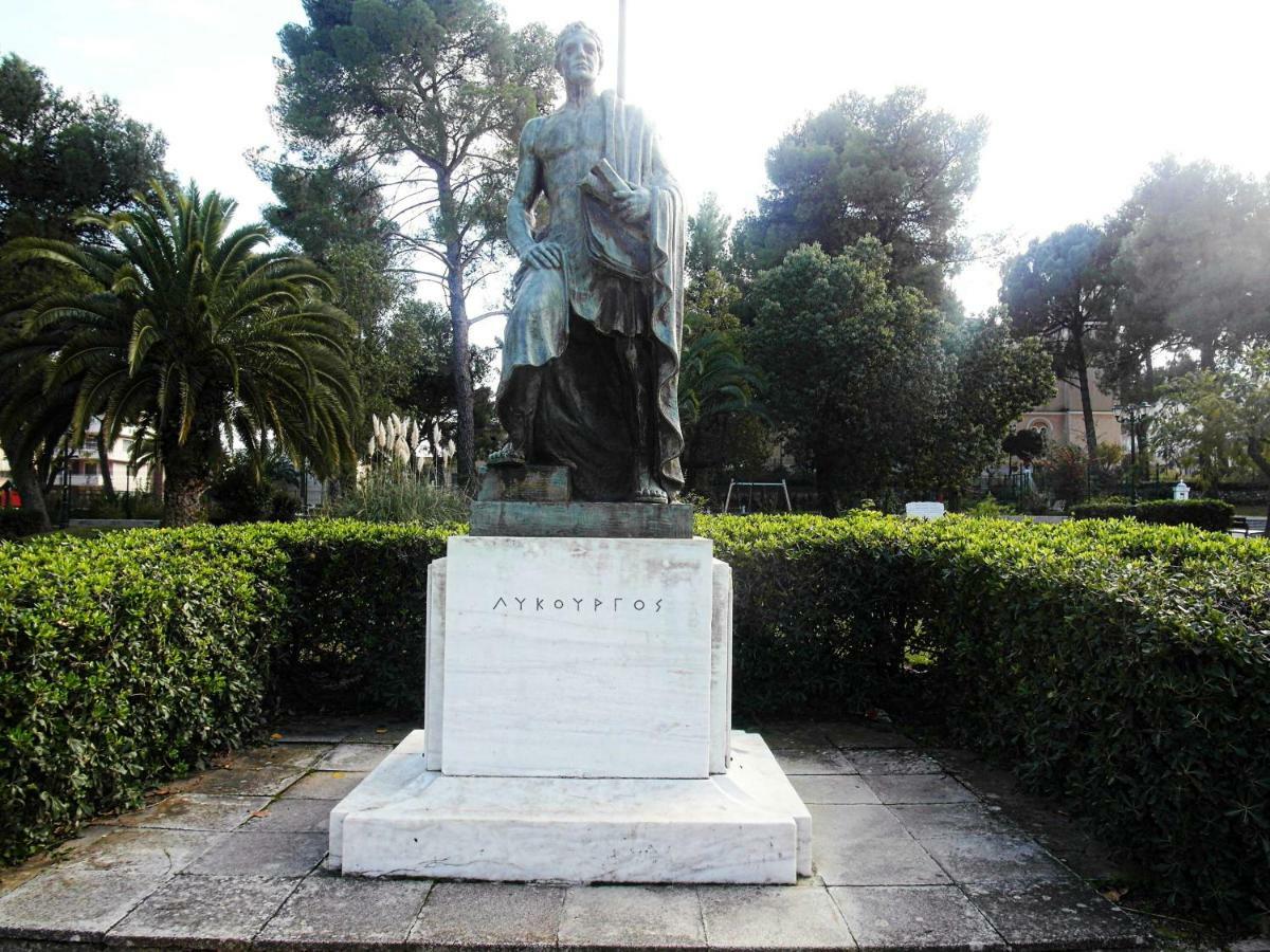 Lycurgus - The Spartan Home Buitenkant foto